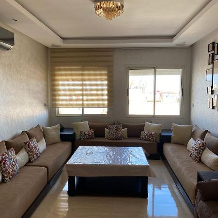 Magnifique Appart F3, Renove, Tres Bien Desservie Casablanca Eksteriør bilde