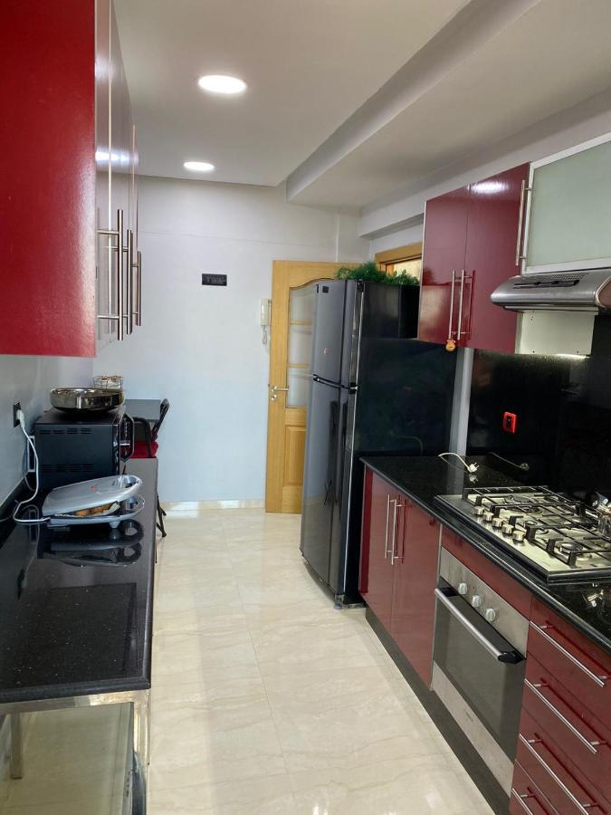 Magnifique Appart F3, Renove, Tres Bien Desservie Casablanca Eksteriør bilde
